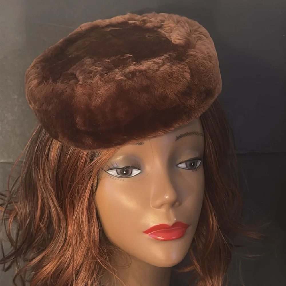Vintage Mouton Shearling Fur Pill Box Hat - Picture 5 of 15